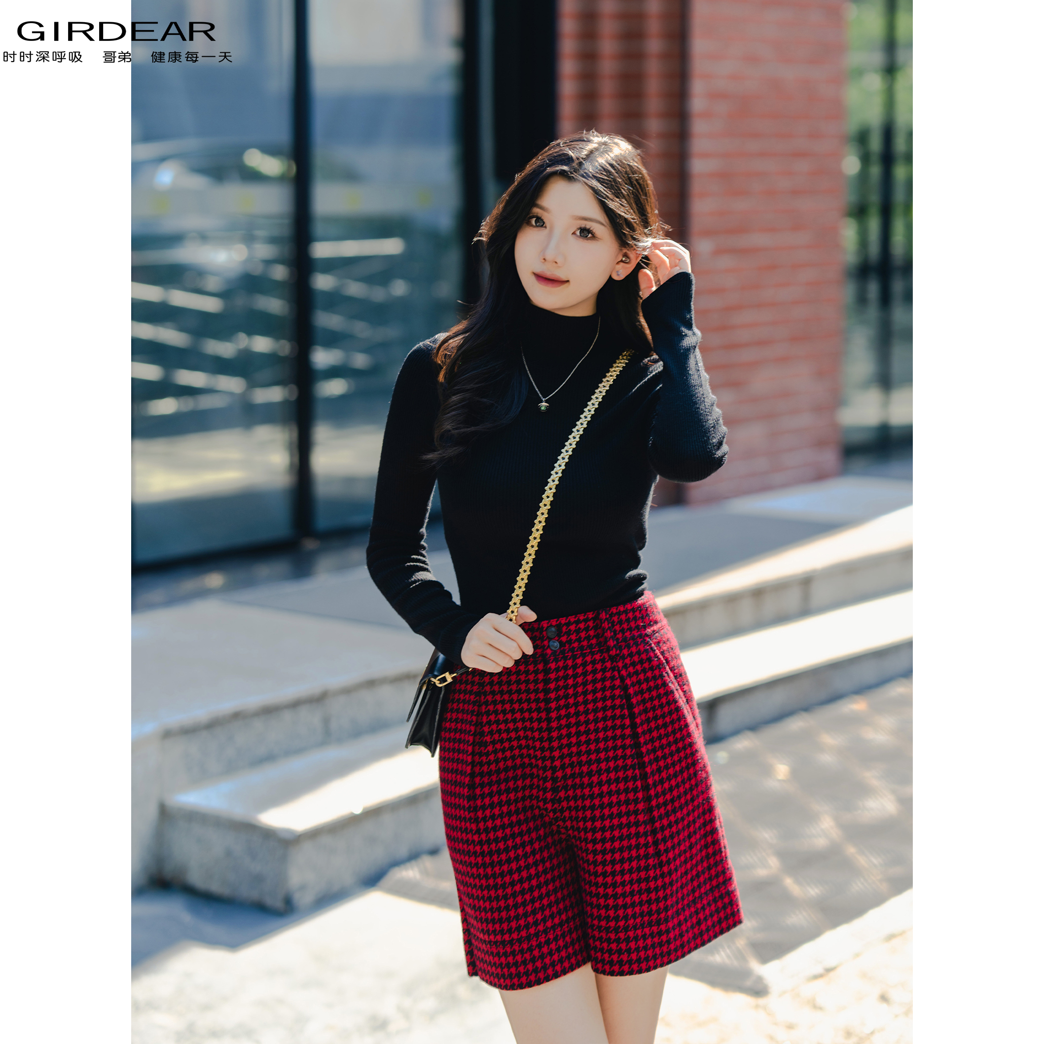 GIRDEAR/哥弟新款时尚百搭半高领纯色套头打底针织衫显瘦1399770