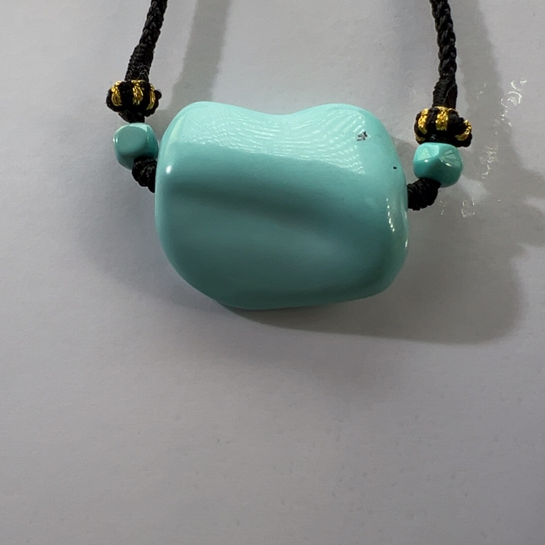 绿松石未镶嵌挂件