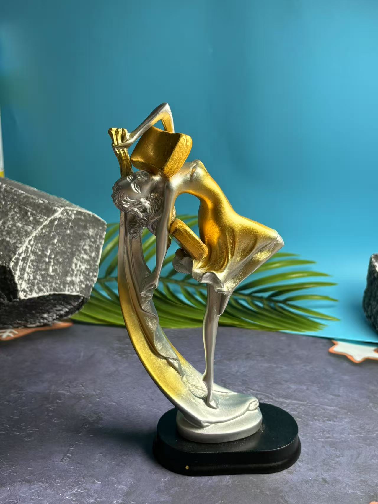 F180 金色精美创意摆饰（多样性发一件）