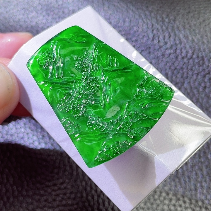 定制翡翠未镶嵌翡翠