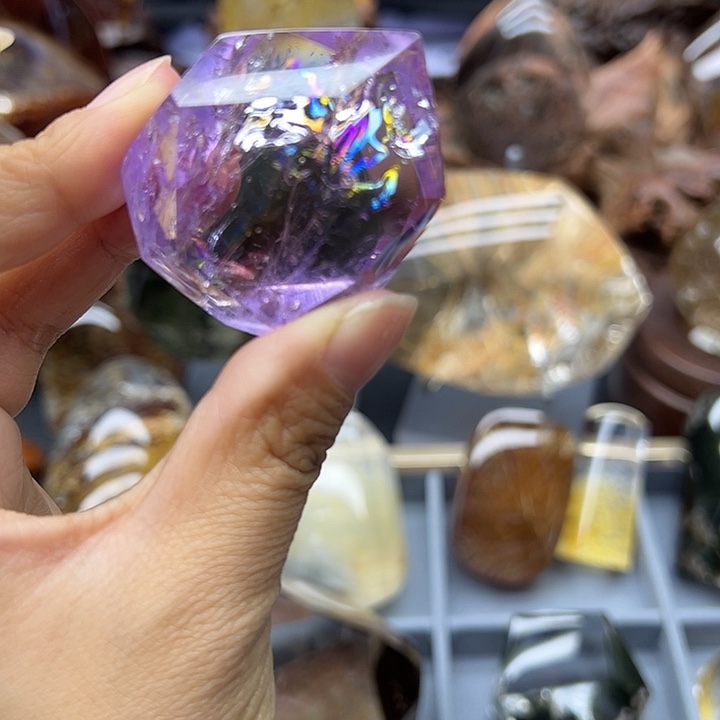 珠宝半成品水晶未镶嵌