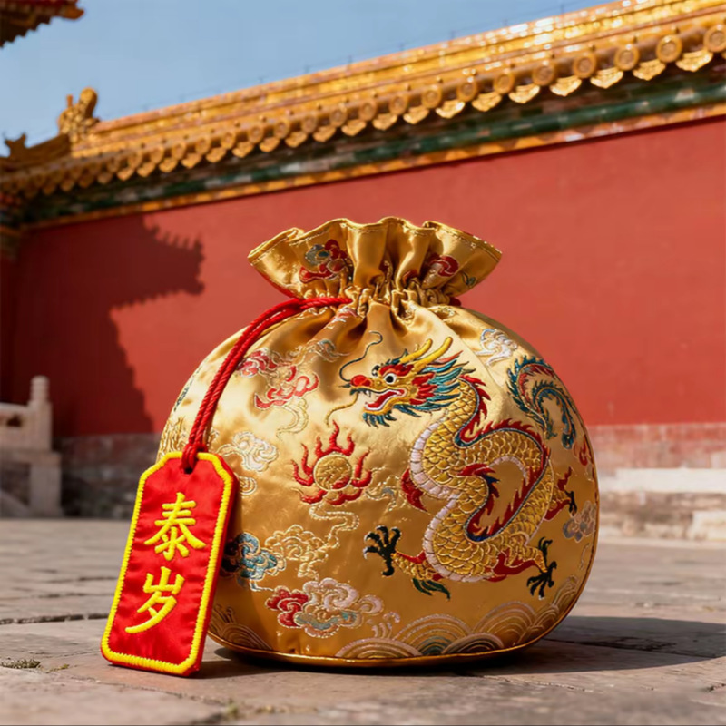 普陀山景区太岁爆款师傅推荐十二生肖贴纸手绘福卡招财贴福袋贴纸