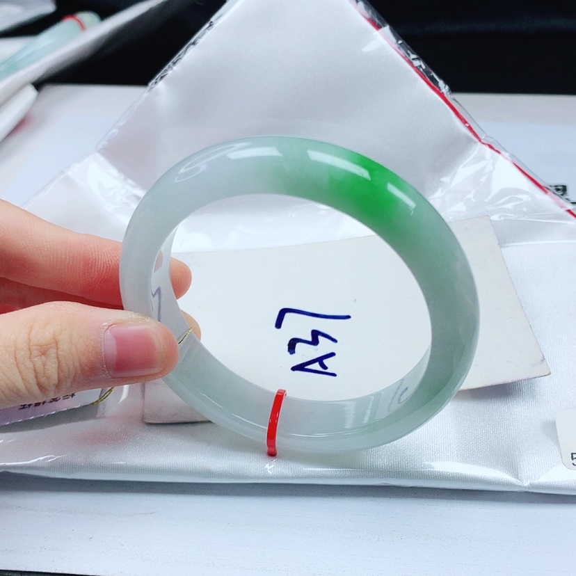 【闪购商品】翡翠手镯未镶嵌天然缅甸a货手镯54+