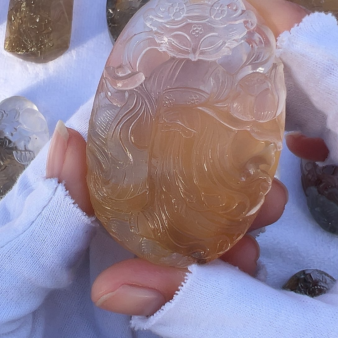 颈饰未镶嵌水晶九尾狐