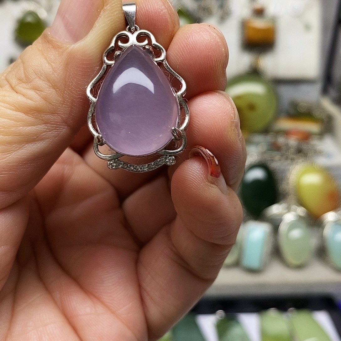 蛇纹石玉银S925镶嵌吊坠