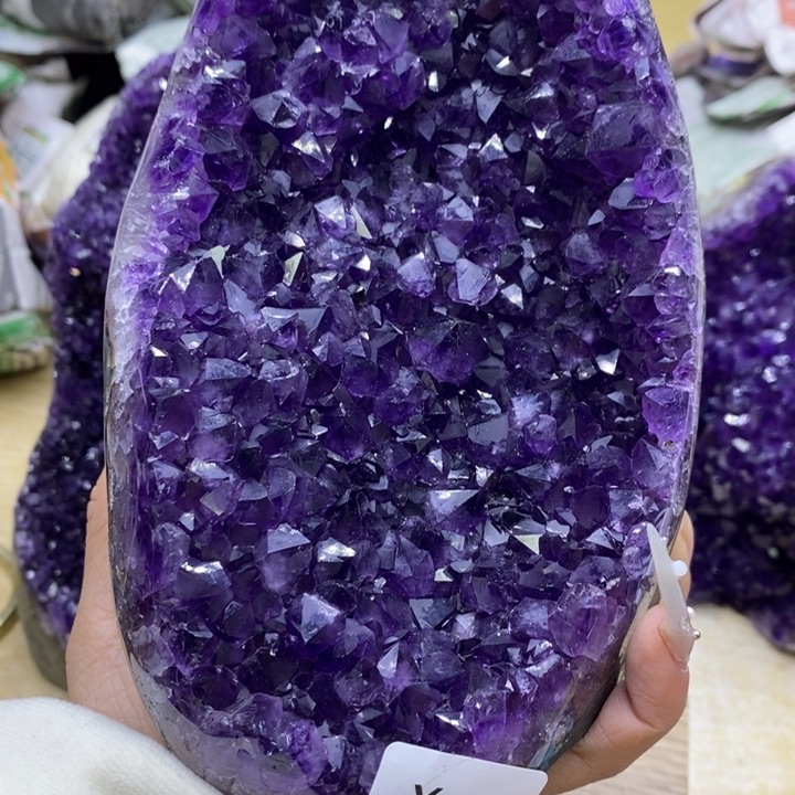 紫晶大型摆件（非配饰）未镶嵌