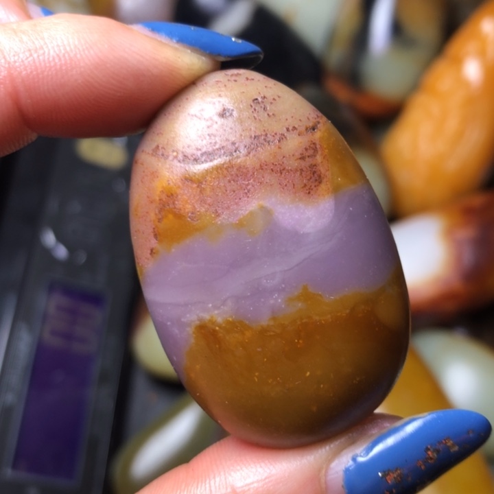 和田玉未镶嵌珠宝奇石