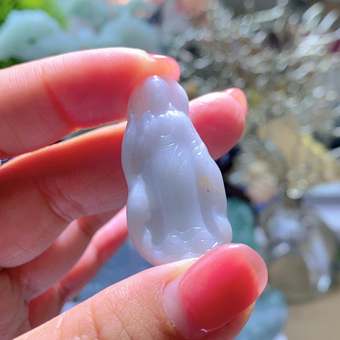 【闪购商品】翡翠未镶嵌颈饰阿咪