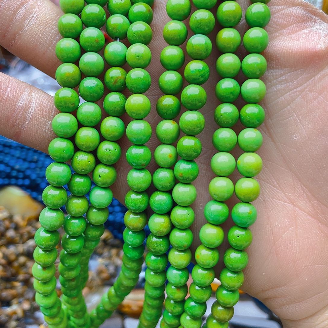 玛瑙/玉髓珠宝半成品未镶嵌松石菜籽绿1条卡7