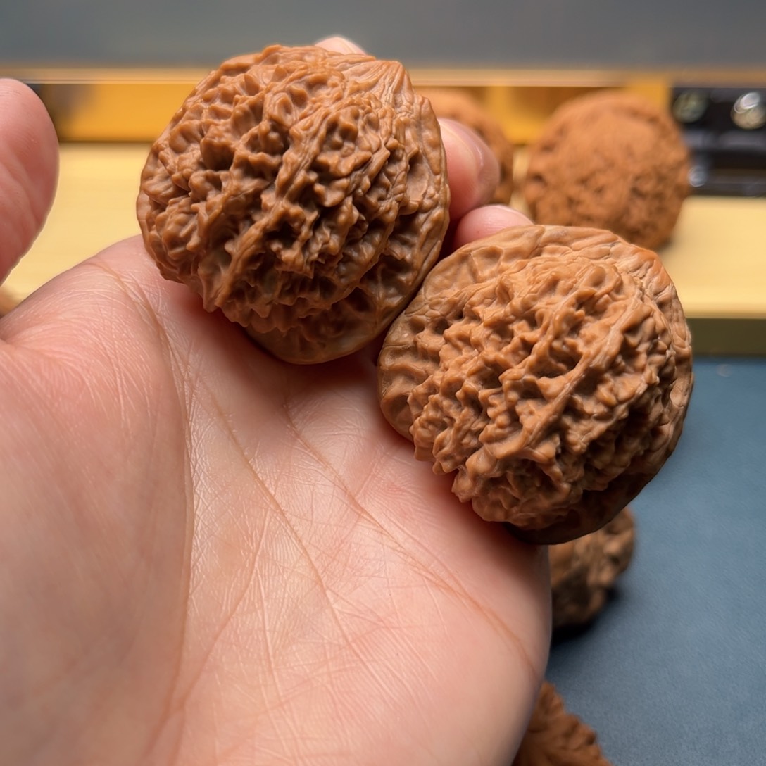 文玩核桃把件满天星38尺