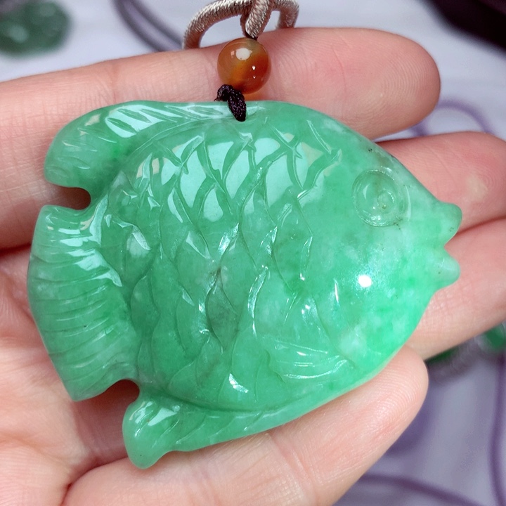 翡翠吊坠(不含链)未镶嵌