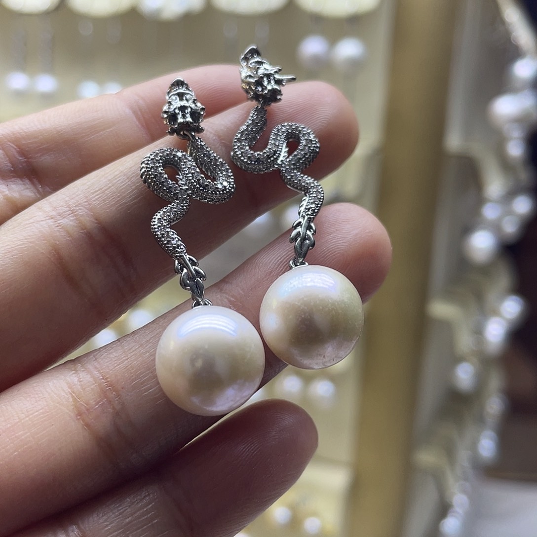 耳饰银S925镶嵌海水珍珠