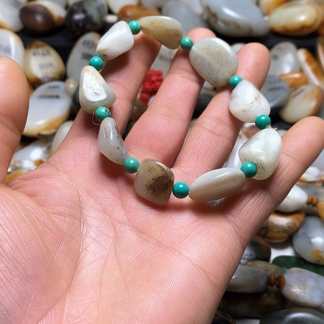 和田玉颈饰未镶嵌吉****基珠串