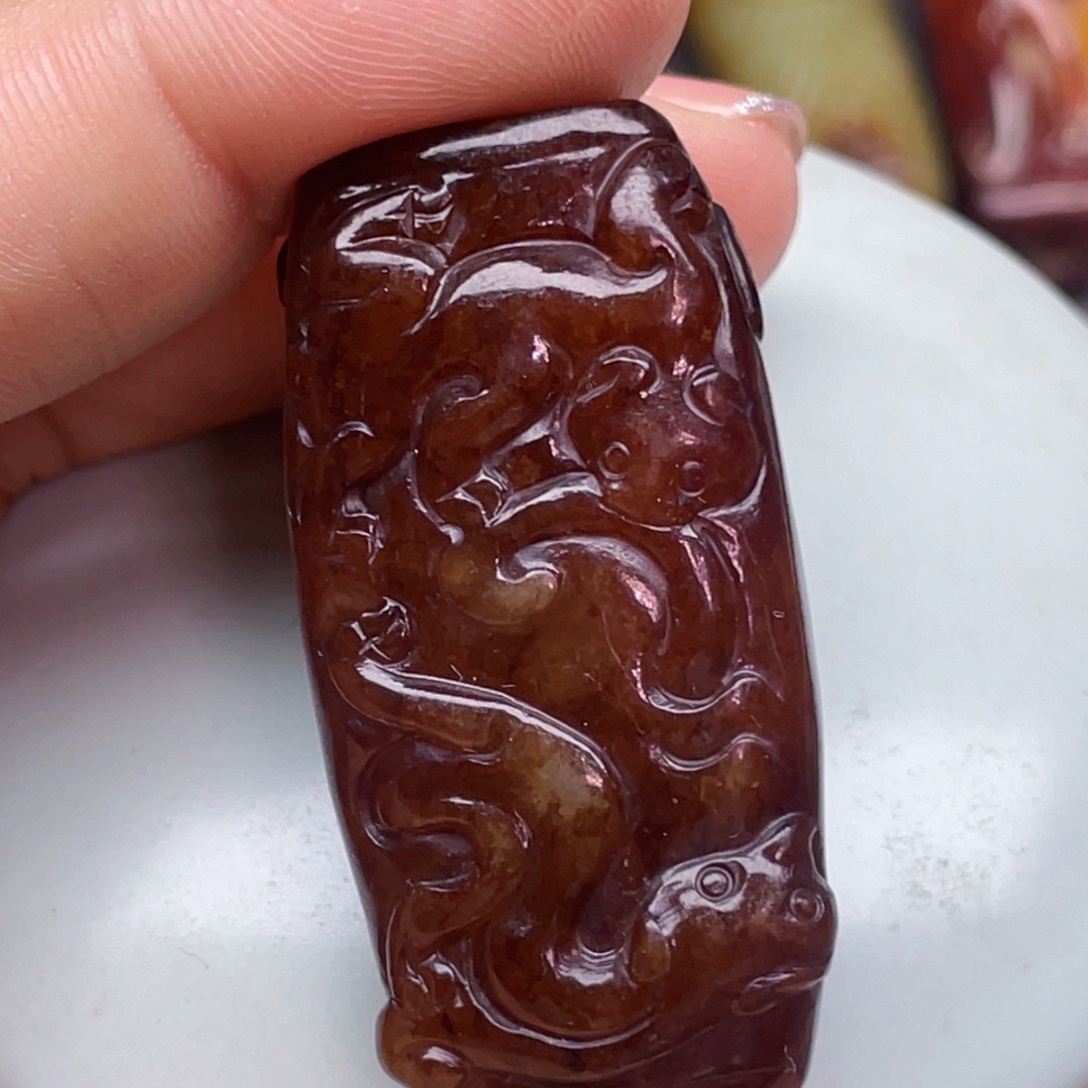 李***震瓷片瓷片灰皮玉器