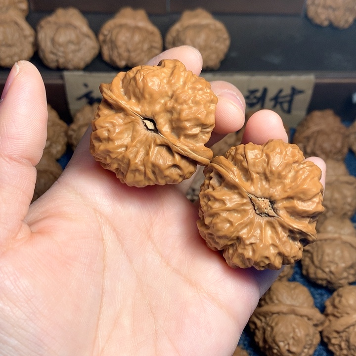 桃核吊坠R*o蛤蟆核桃