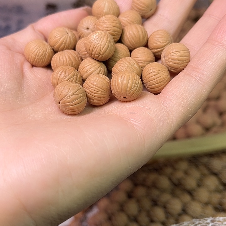 乖***月手串猴头核桃土豪散珠100颗