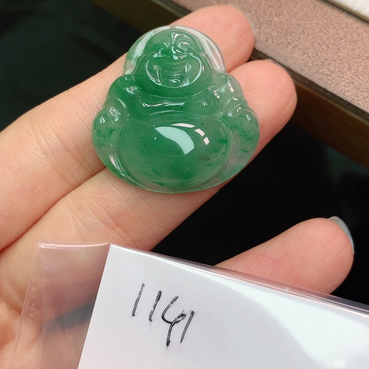 石英质玉颈饰未镶嵌