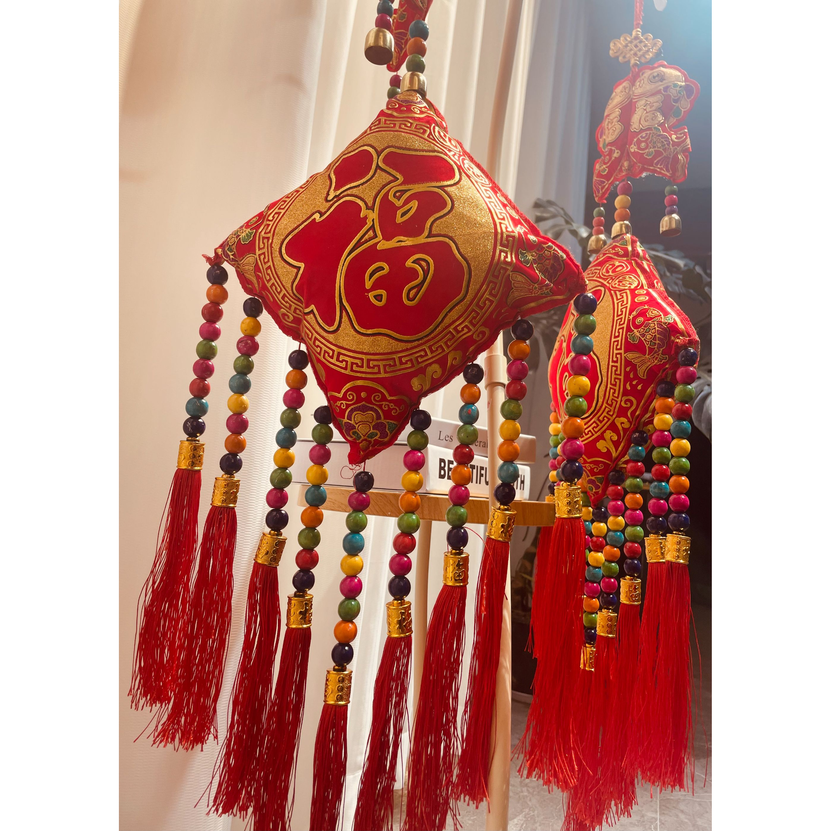 C100【新疆包邮】福珠新年立体卡通装饰店铺背景墙卧