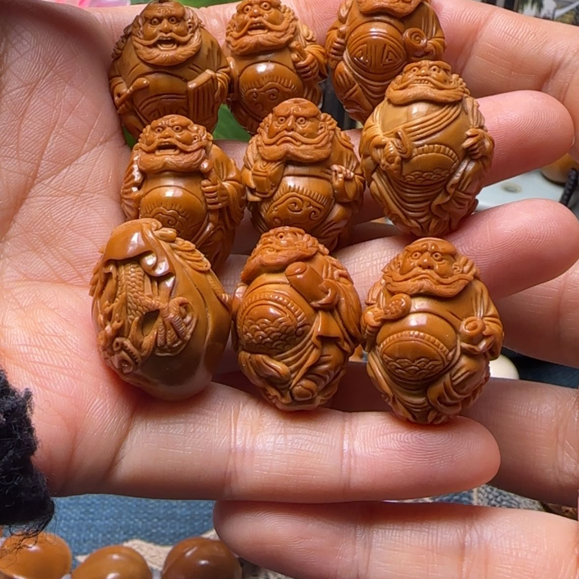 【闪购商品】橄榄核手串九龙钟馗
