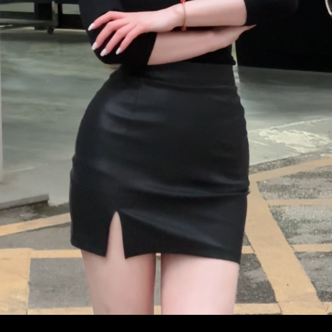 sia弹力包臀pu皮裙