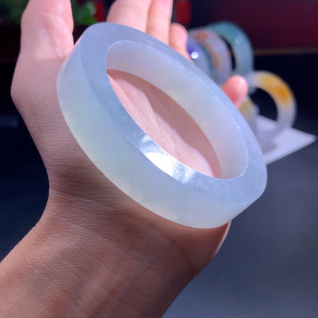 定制翡翠翡翠手镯未镶嵌