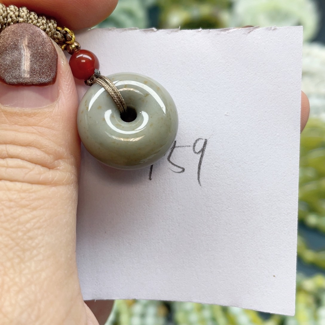 未镶嵌蛇纹石玉手链