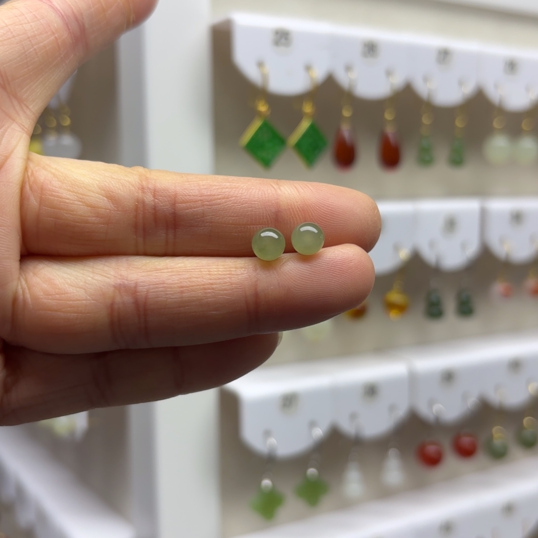 和田玉银S925镶嵌耳饰