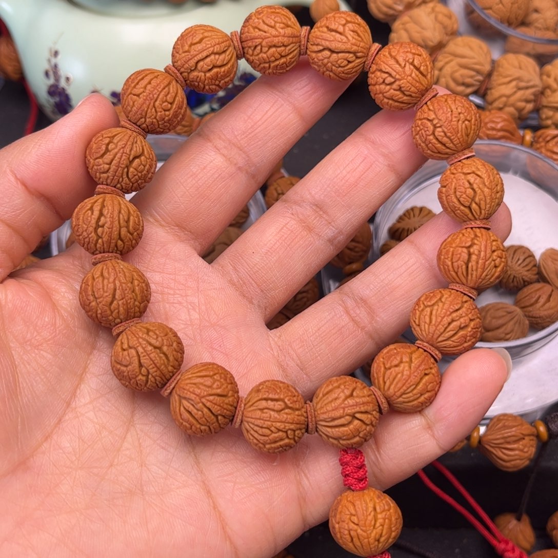 用***5吊坠桃核龙纹桃核