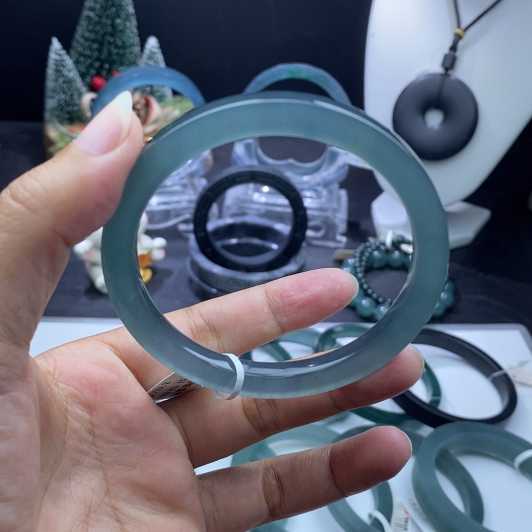 定制翡翠未镶嵌成品买断超冰透蓝59