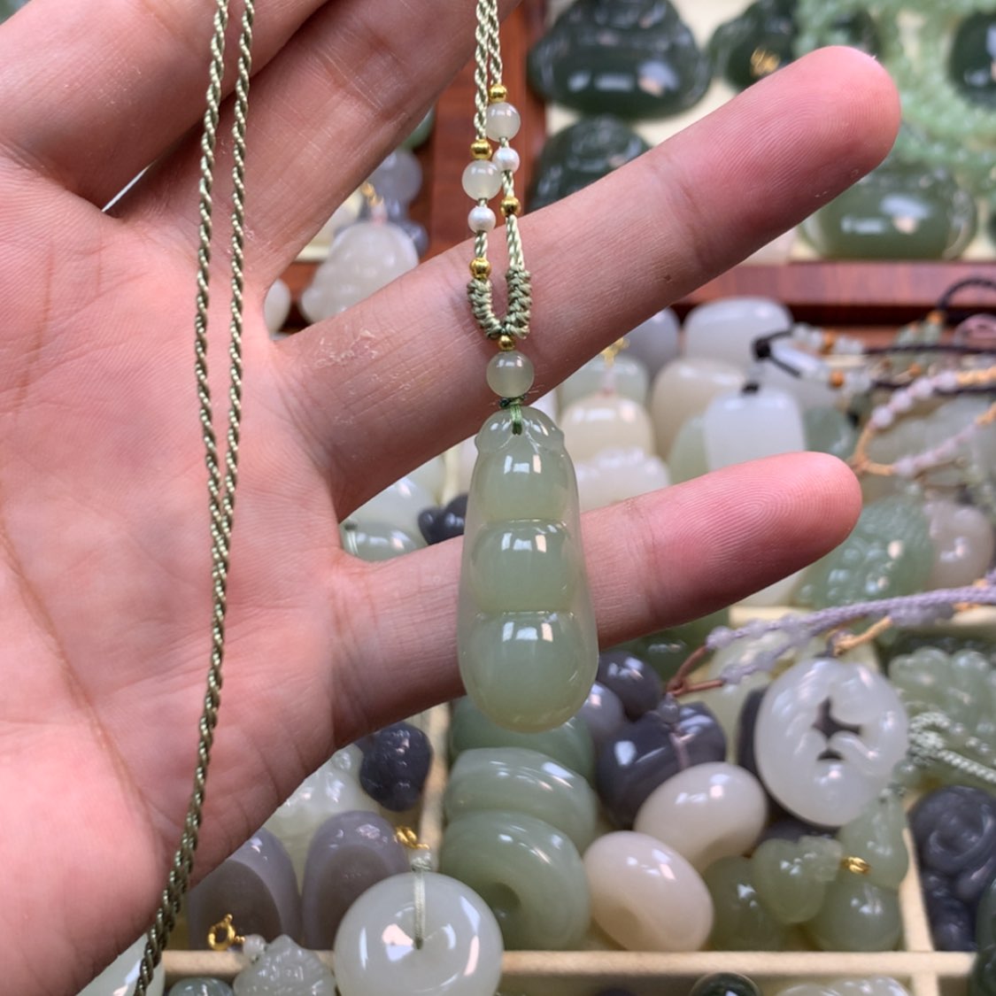 【闪购商品】和田玉未镶嵌颈饰