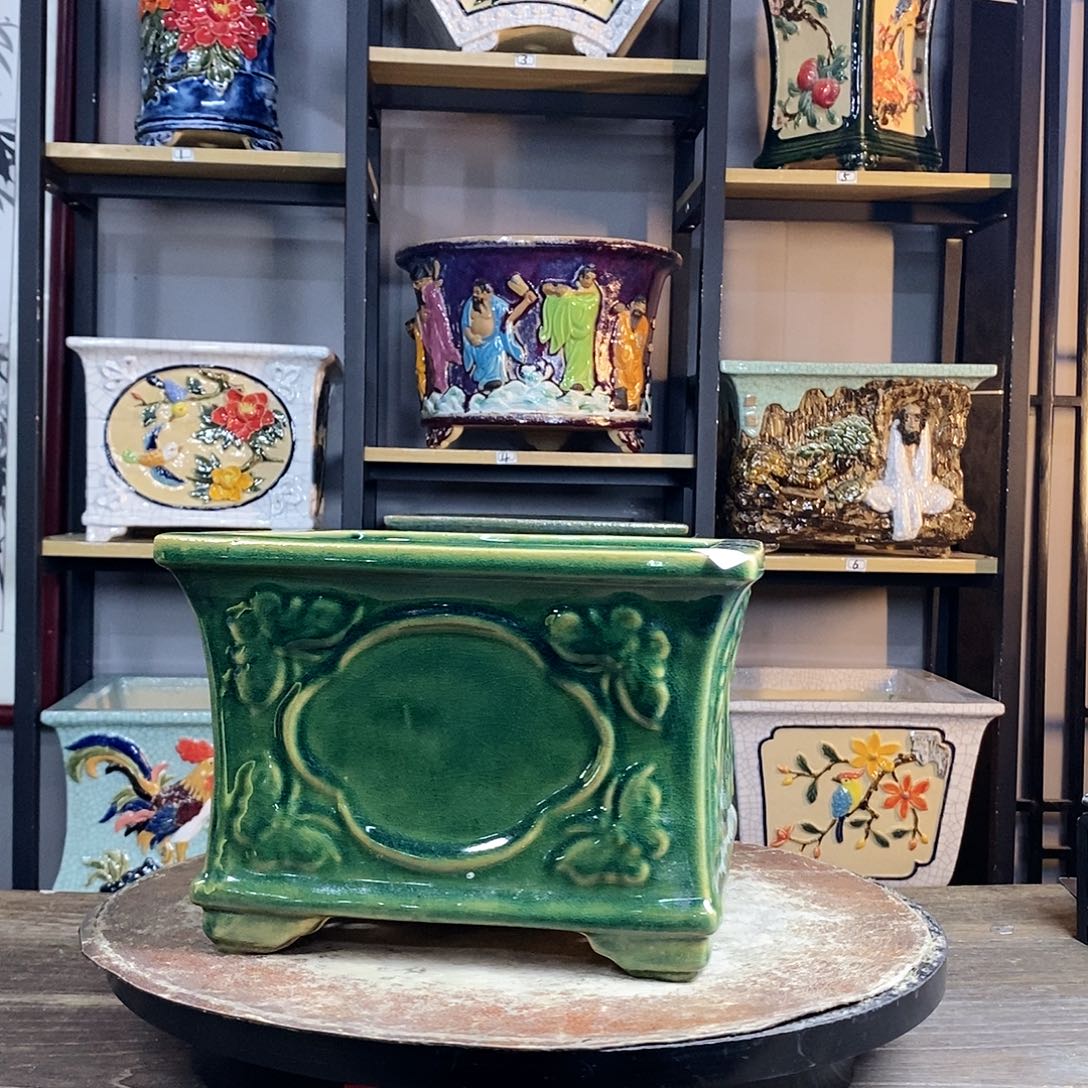 紫砂花盆蹦**跳35瑕。      