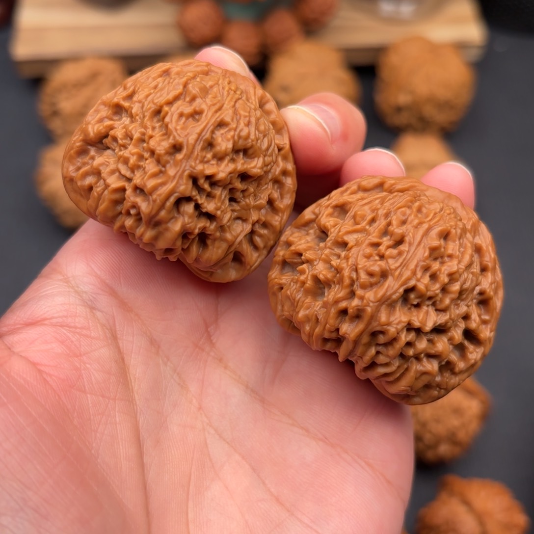 文玩核桃把件南疆42