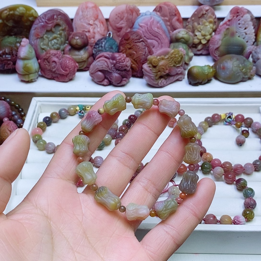 玛瑙/玉髓盐源玛瑙未镶嵌