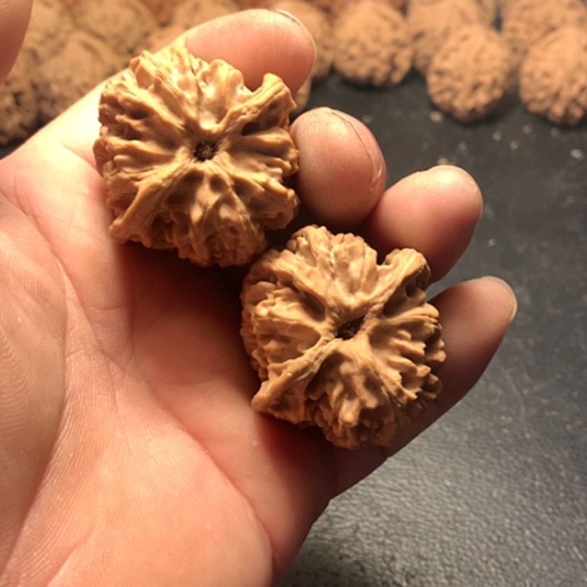 【闪购商品】高**水苹果