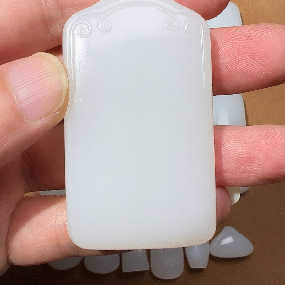 和田玉挂坠未镶嵌?****?