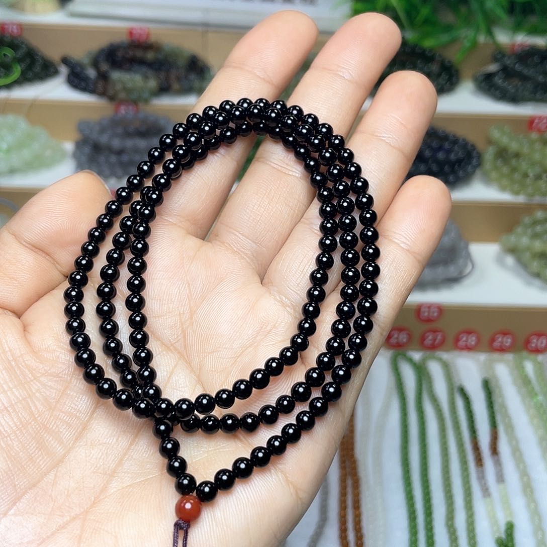 和田玉颈饰未镶嵌4mm