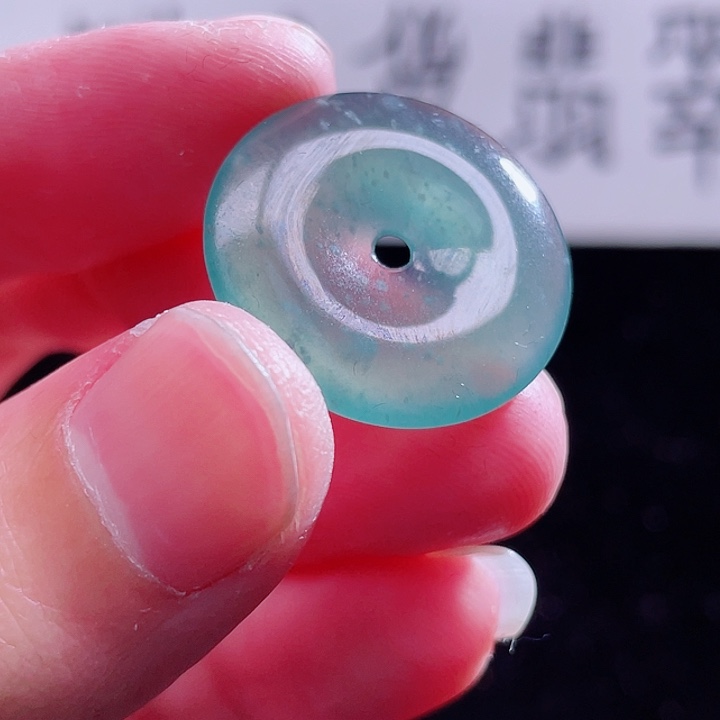 翡翠颈饰未镶嵌9999999999