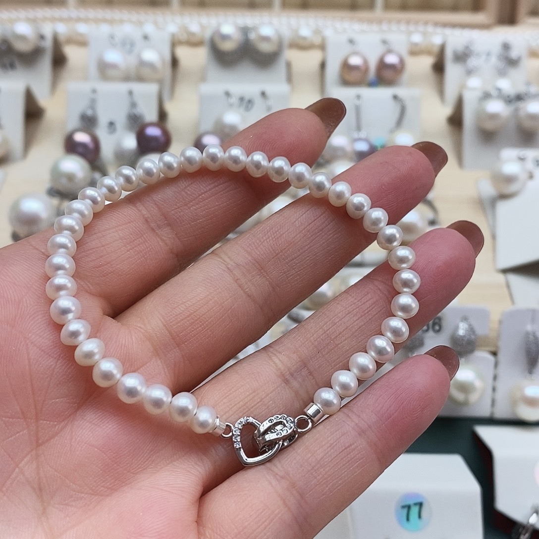 银S925镶嵌淡水珍珠颈饰
