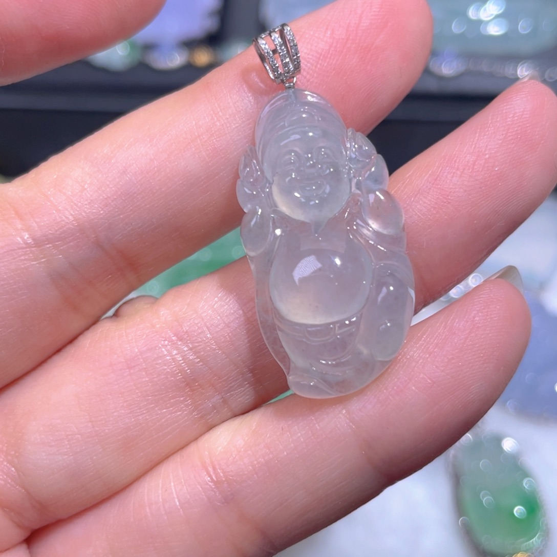 颈饰18K金镶嵌翡翠翡翠