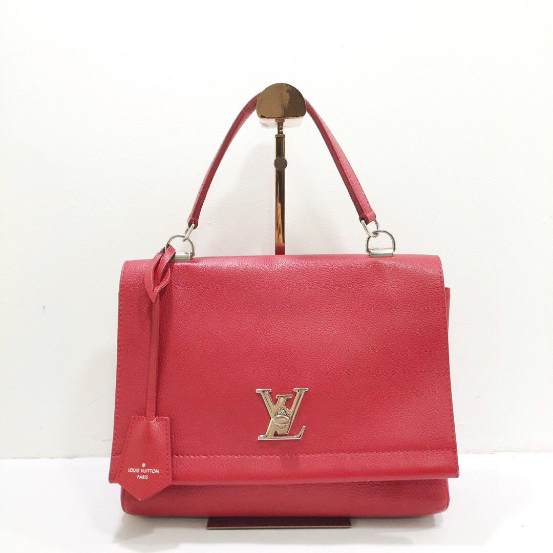 95新 LouisVuitton/路易威登 LV红色牛皮lockme 手提包