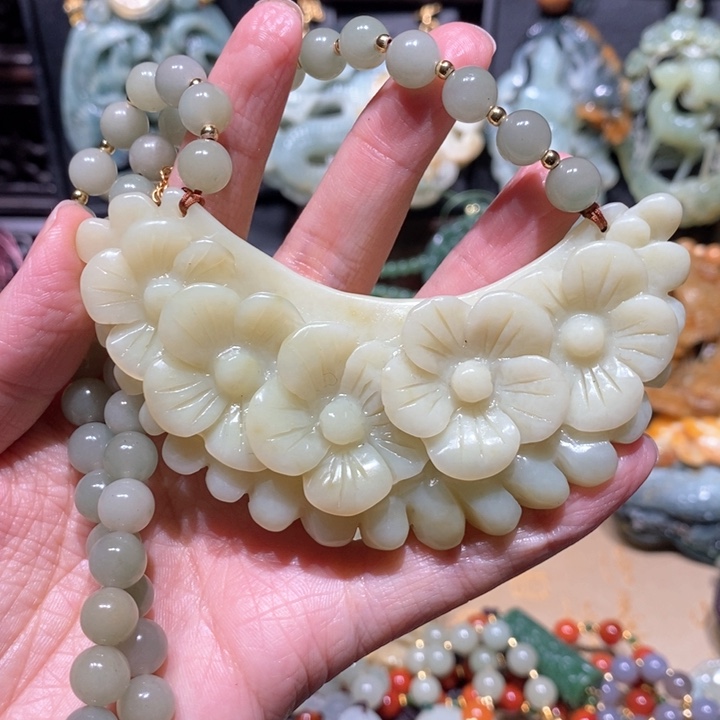 岫玉毛衣链未镶嵌