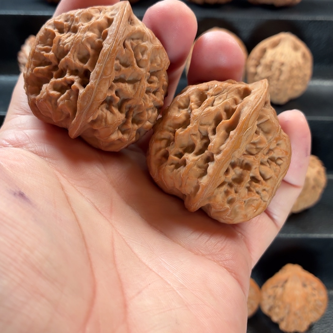 桃核把件野生原树将军塌46