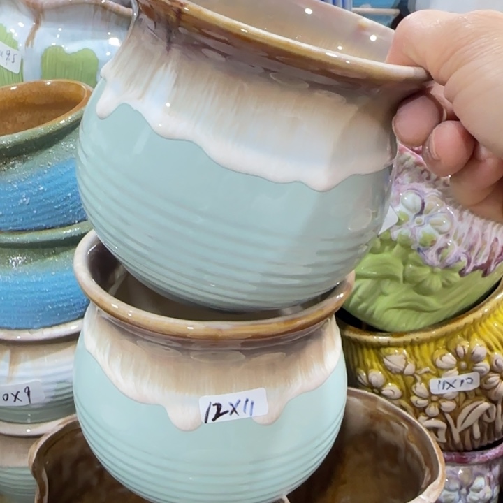 凑9块包邮，有孔，陶瓷花盆