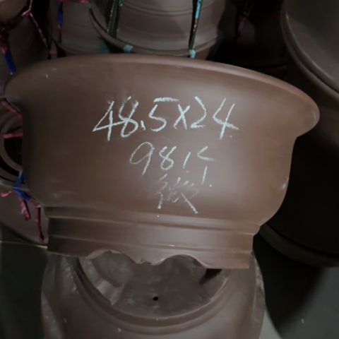 140-2。    微瑕48.5-24
