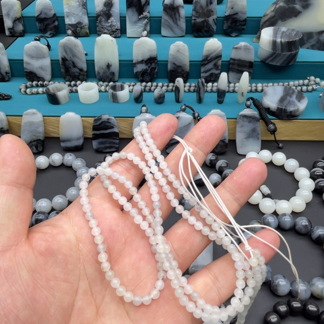 和田玉手串未镶嵌