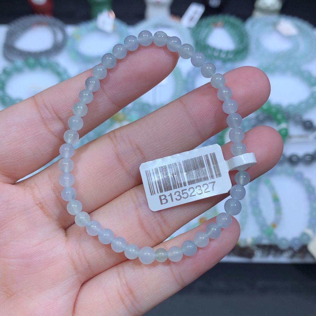 未镶嵌手串翡翠天然