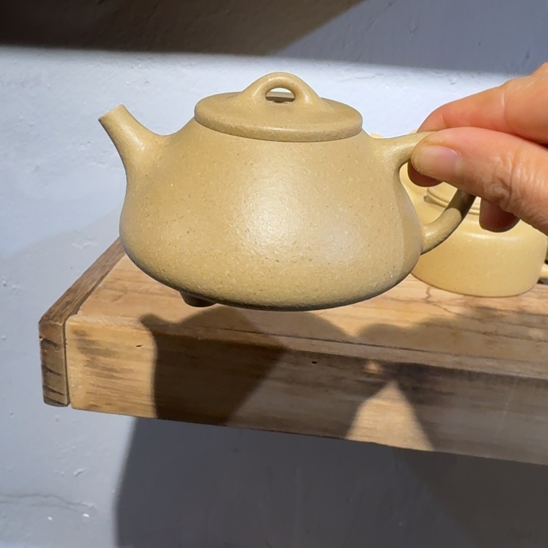 本山绿泥茶壶梨皮150毫升左右