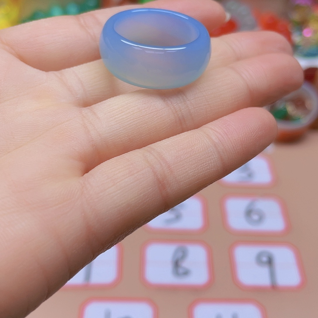 玛瑙/玉髓颈饰未镶嵌顾*安