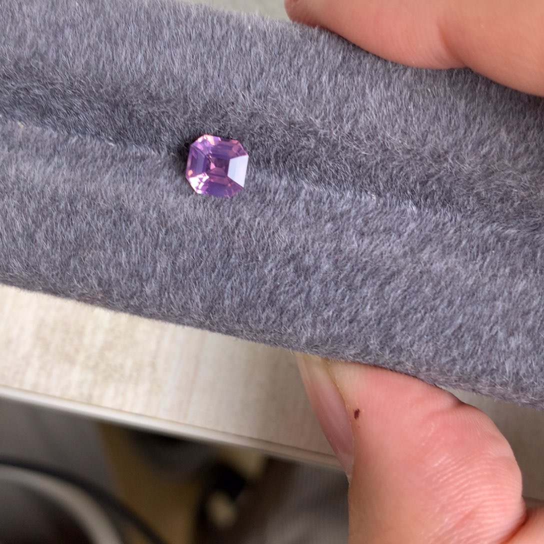 尖晶石裸石1.25 无烧 马哼盖