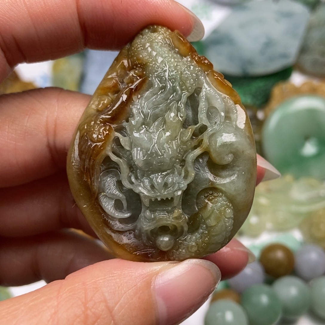 定制翡翠未镶嵌翡翠